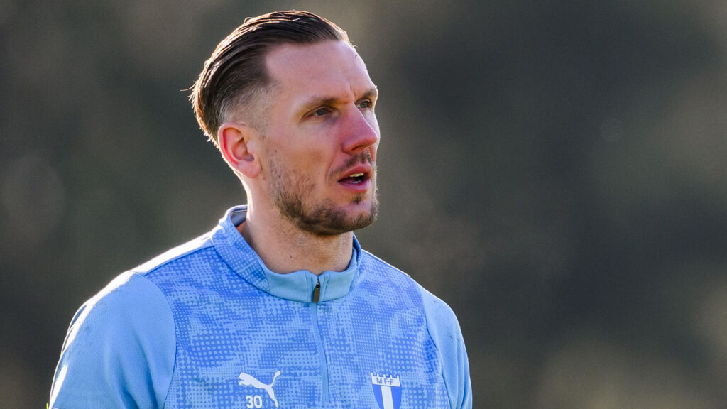 Målvakt Robin Olsen under en fotbollsträning med Malmö FF den 15 januari 2026 i Sotogrande.