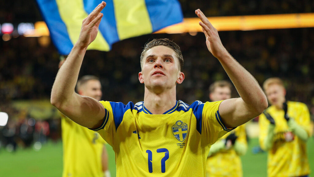2026 FIFA World Cup qualification, Stockholm: match mellan Sweden och Poland – Viktor Gyökeres firar efter mål.
