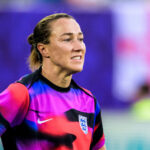 Klart: Lucy Bronze förlänger med Chelsea