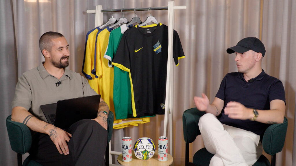 FotbollDirekts Mattias Eckerman och Fredrik de Ron i Allsvenskan Direkt-studion.