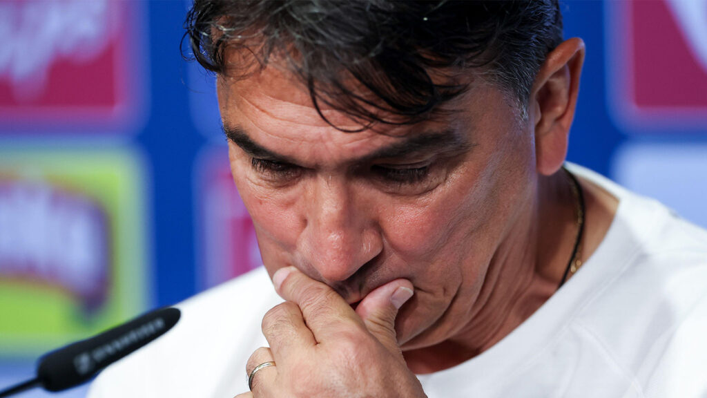 **Kroatiens förbundskapten Zlatko Dalić under en presskonferens på det kroatiska landslagets träningsanläggning vid Episcopal High School i Alexandria, Virginia, USA, den 28 juni 2026.**