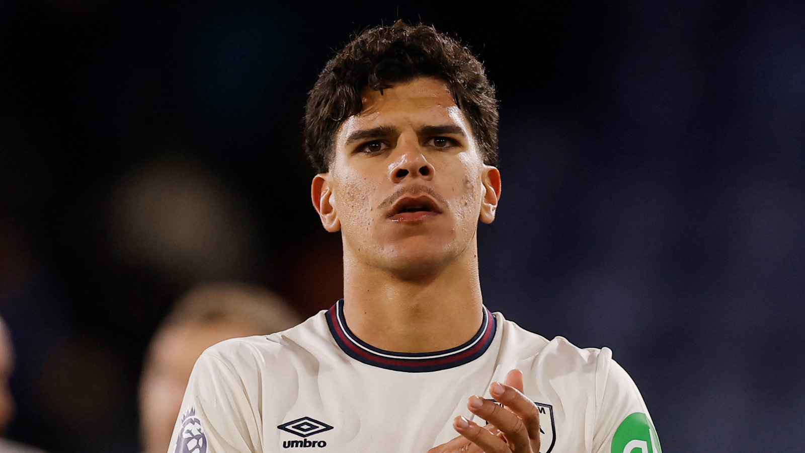 Officiellt: Tottenham värvar Fernades – för miljarder