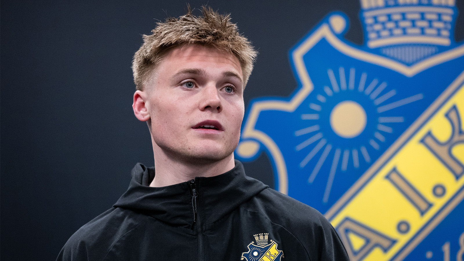 Uppgifter: Överens om flytt för Erik Flataker
