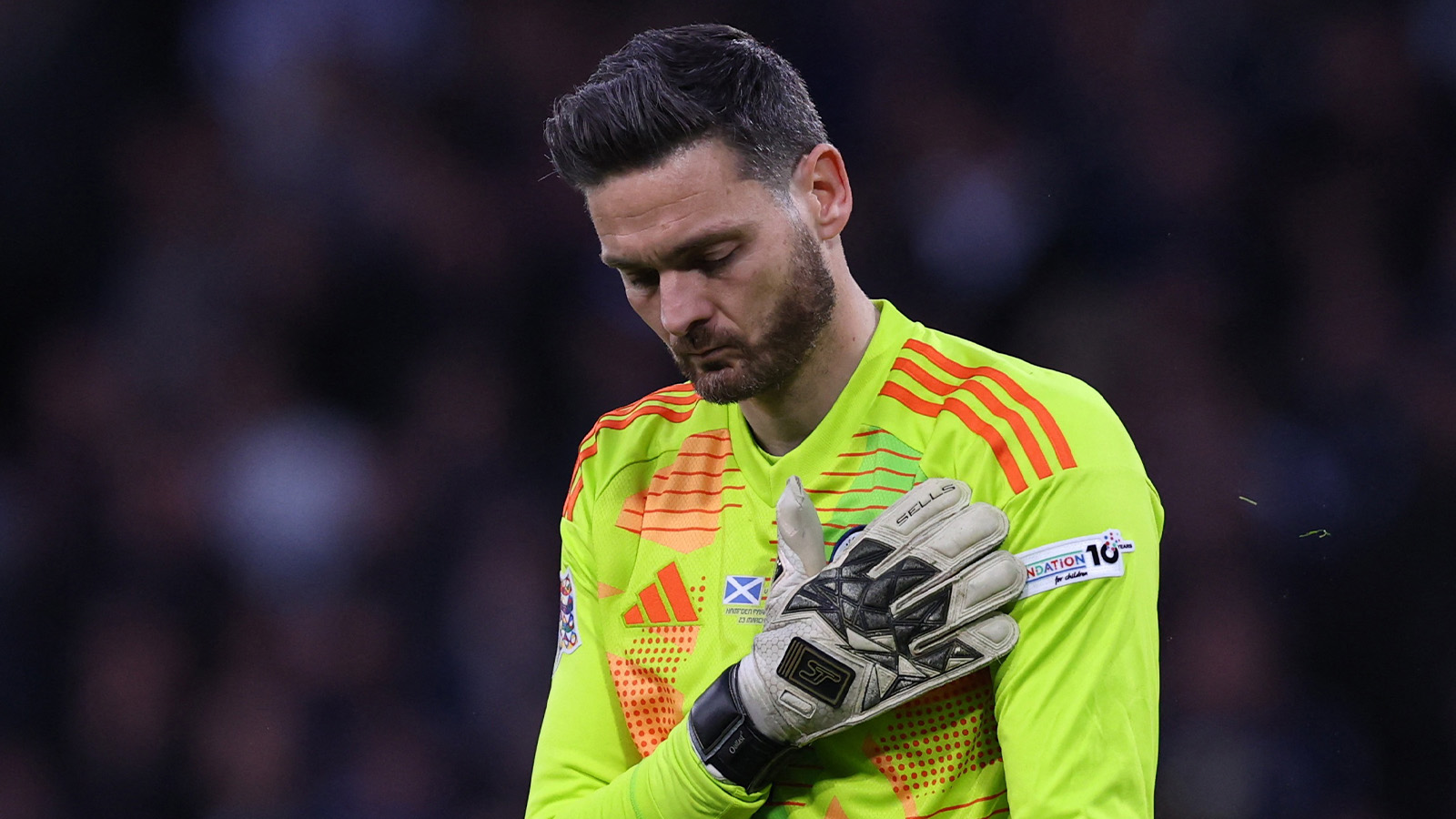 Craig Gordon avslutar karriären