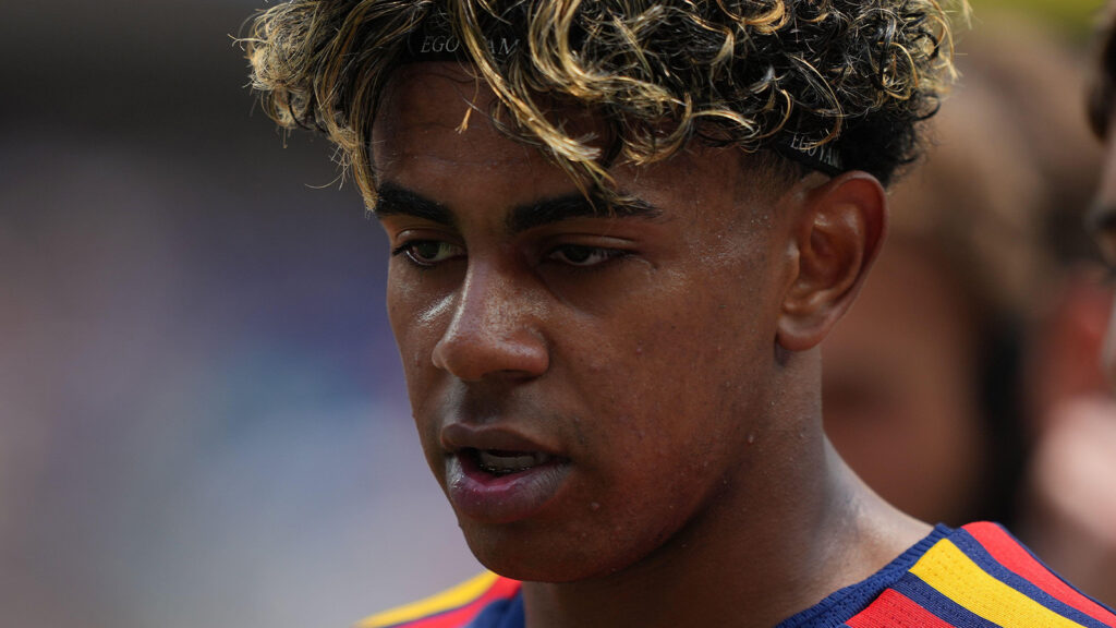 **Lamine Yamal reagerar under åttondelsfinalen mellan Spanien och Österrike i fotbolls-VM 2026 på Los Angeles Stadium i Los Angeles, USA, den 2 juli 2026.**