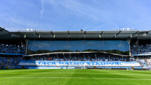 Malmö FFs supportrar med tifo inför fotbollsmatchen i Allsvenskan mellan Malmö FF och Västerås den 24 maj 2026 i Malmö.