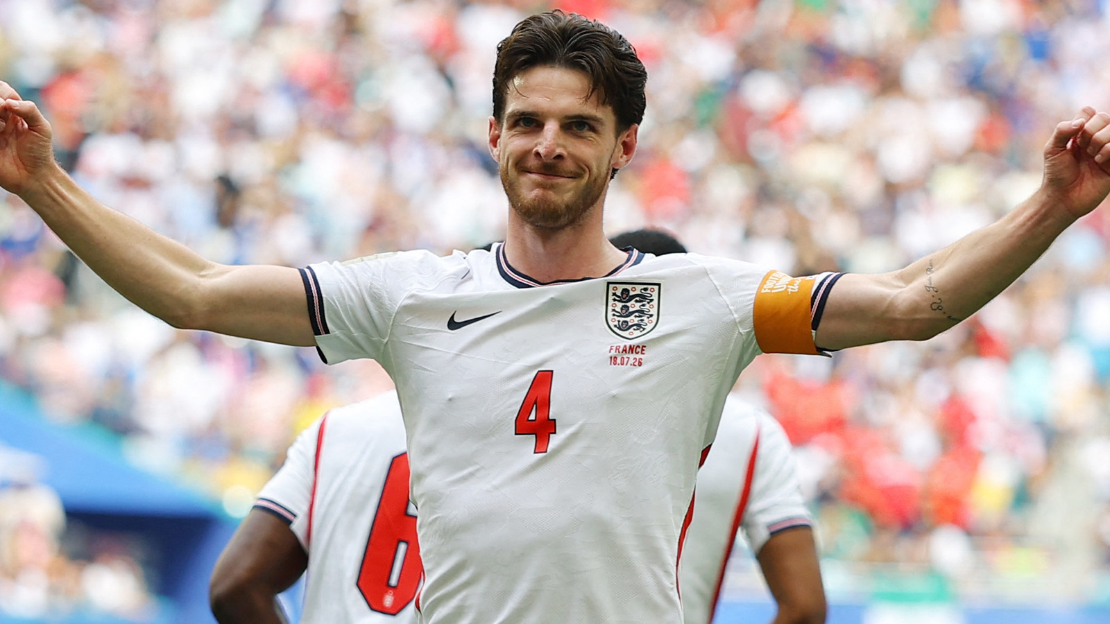 Declan Rice ger England ledningen