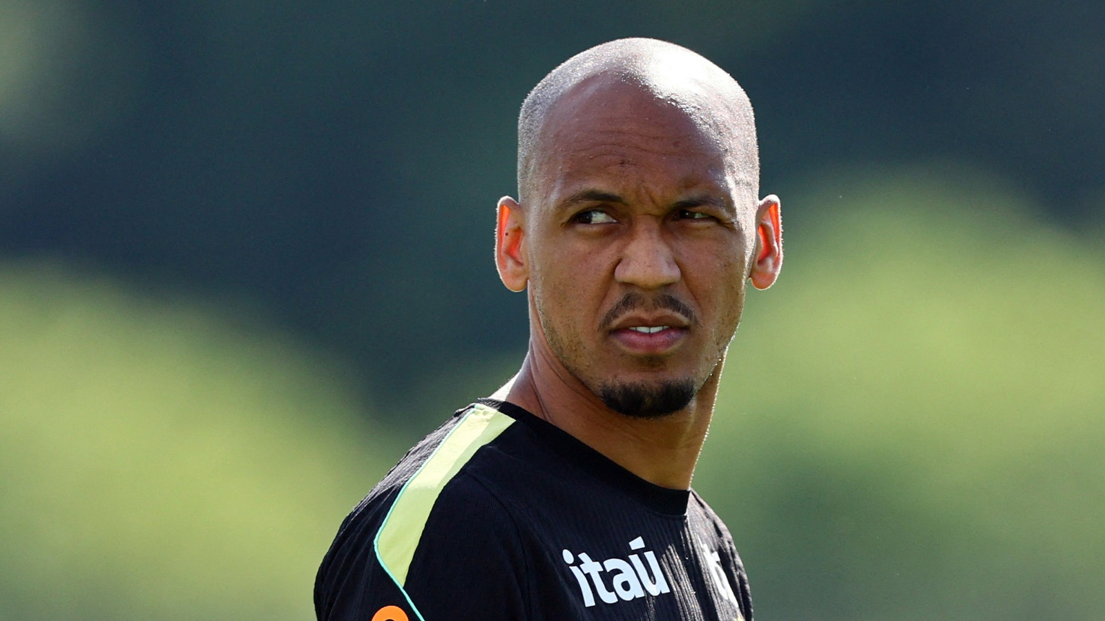 Klart: Fabinho återförenas med Salah – klar för ny klubb