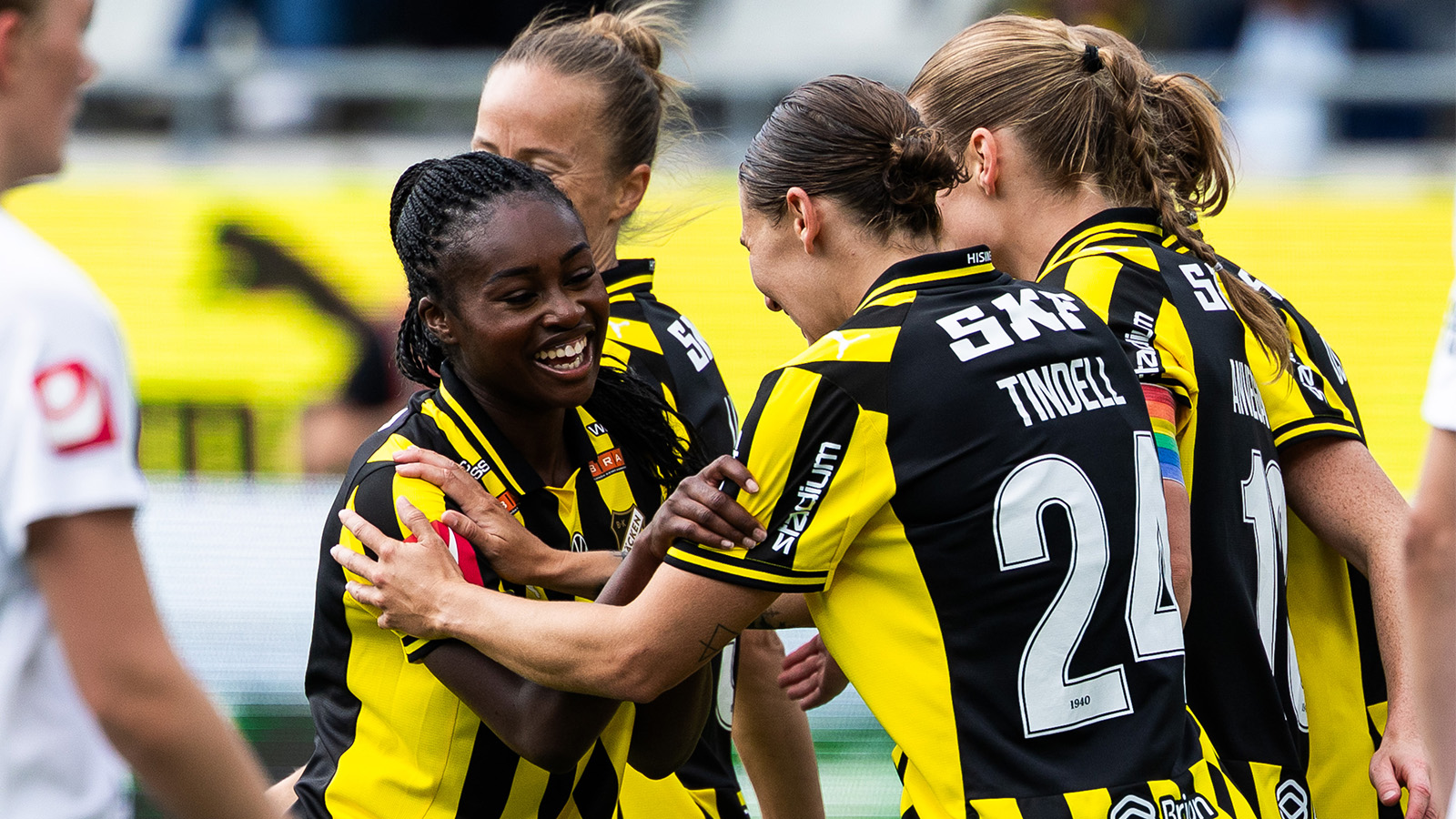 Häcken krossade Eskilstuna i omstarten