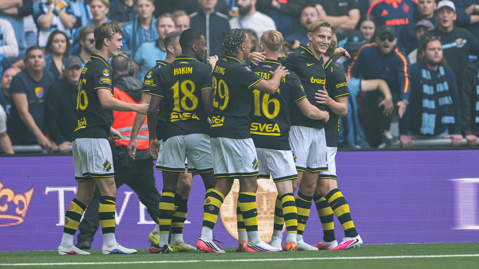 JUST NU: Tvåmålsskytt i derbyt – chockat Djurgården