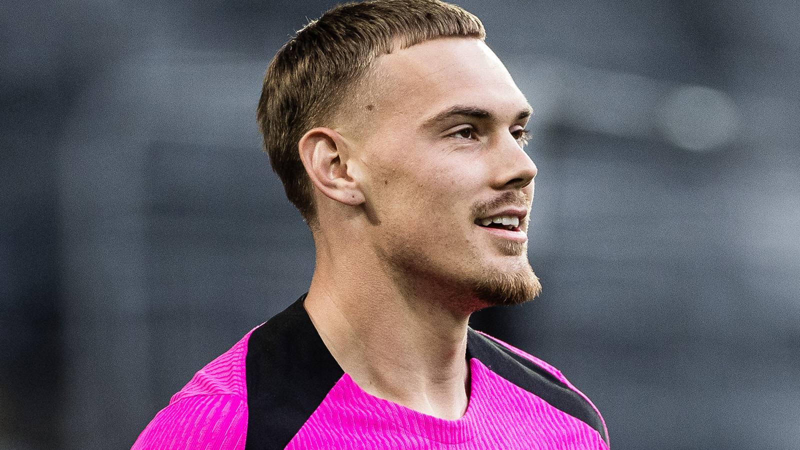 Uppgifter: Svenske keepern gör Premier League-exit