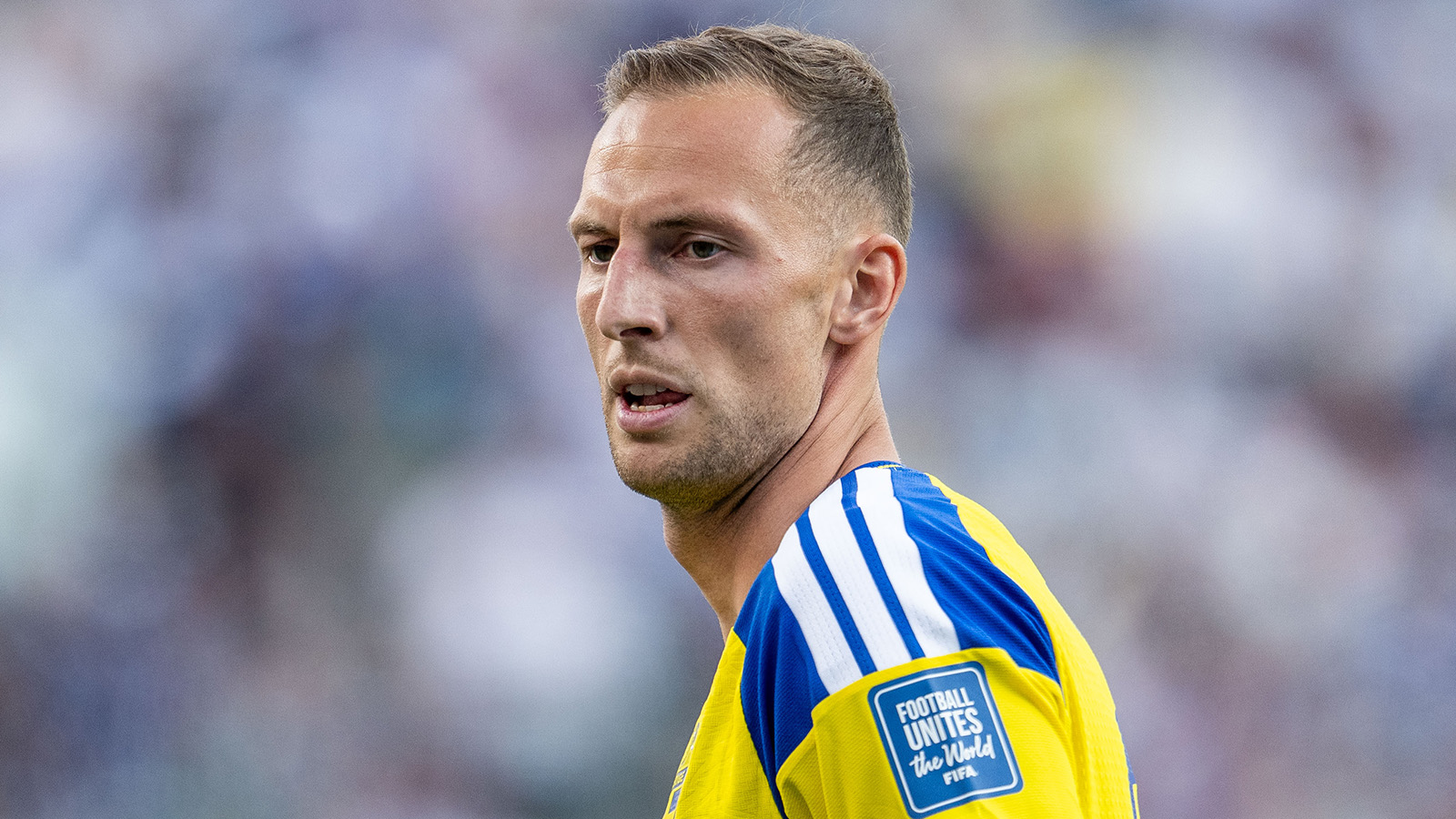 Uppgifter: Gustaf Nilsson tvingas träna på egen hand