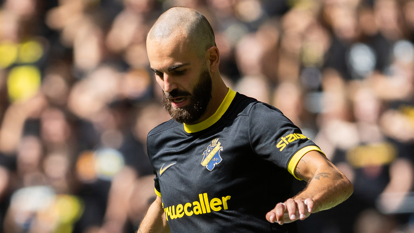 AIK-backen öppnar upp om skadan: ”Har varit en mardröm”