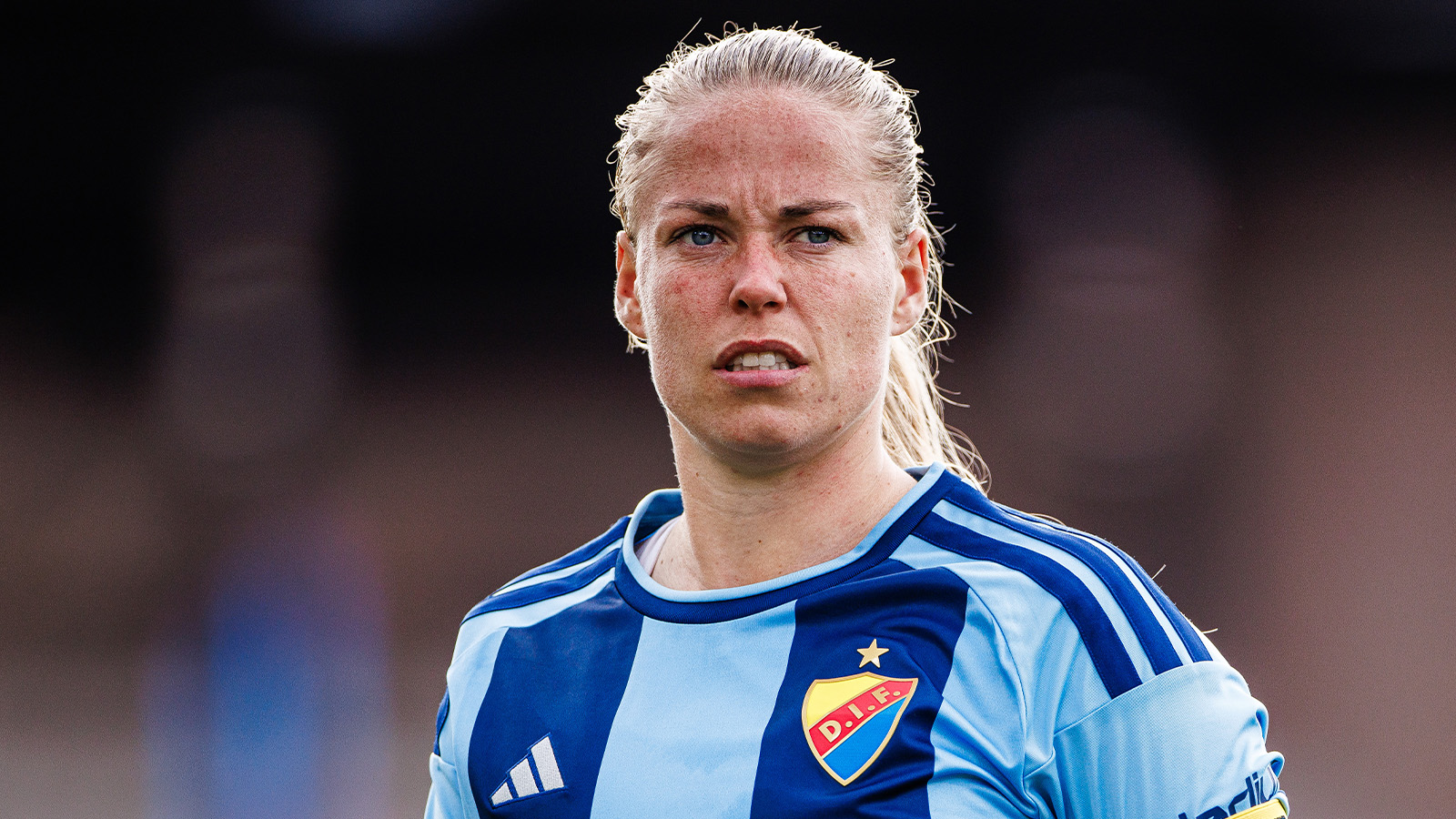Officiellt: Sessy Åsland stannar i Djurgården