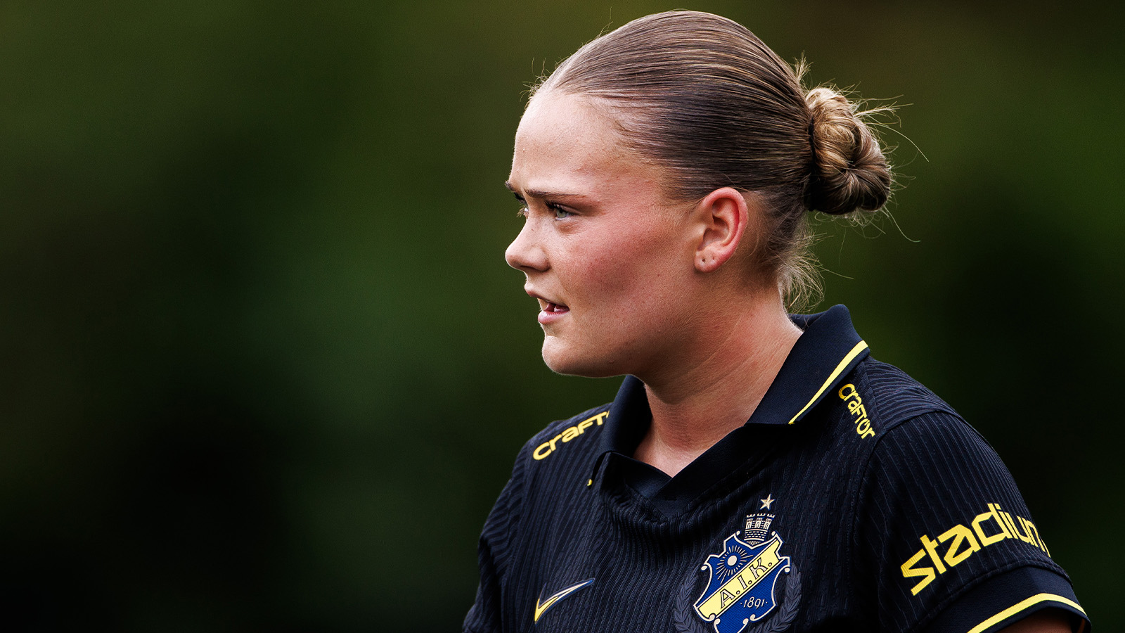 Ellie Junetoft missar derbyt – ryggskada sätter stopp
