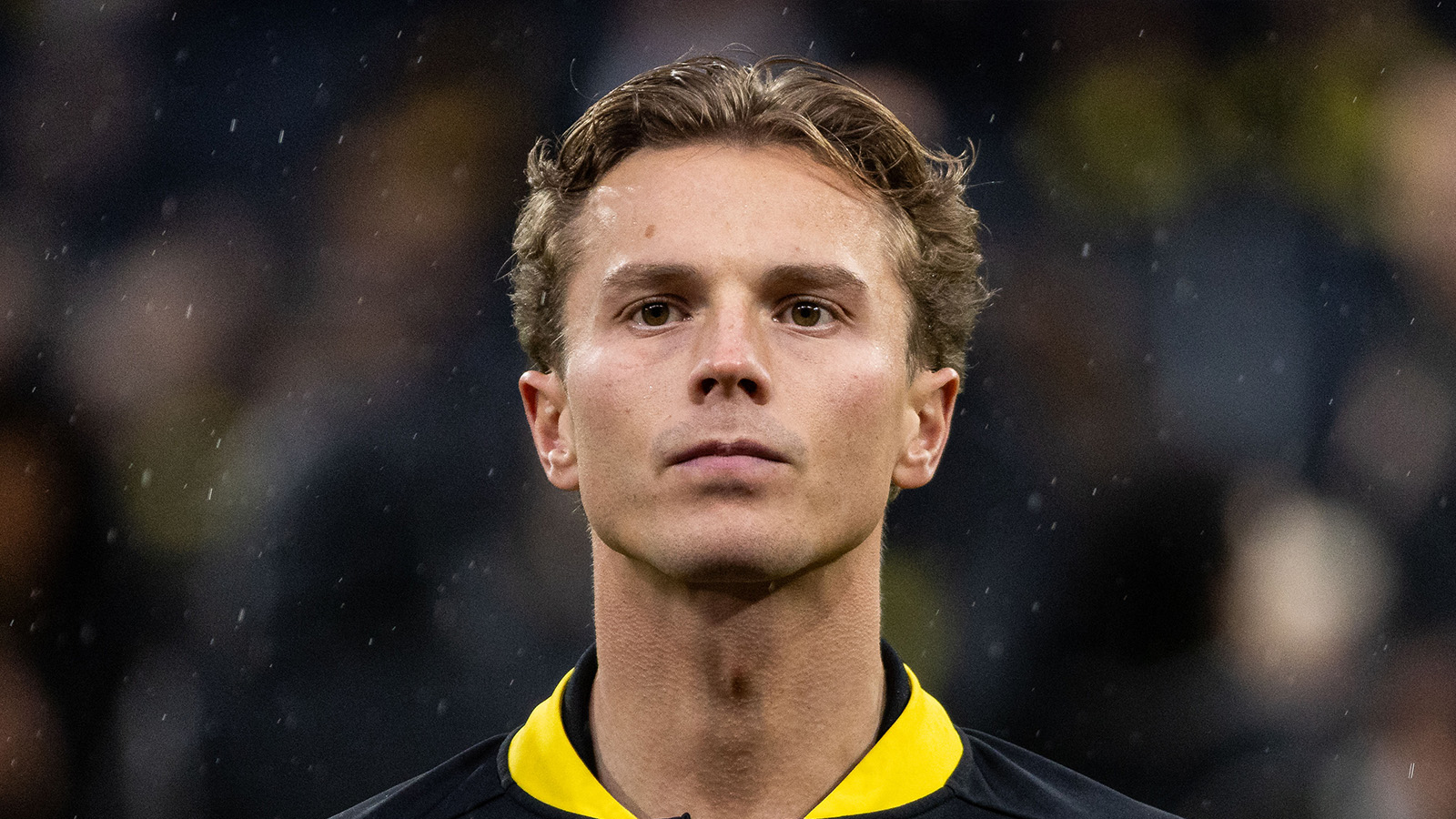 Hove klev av AIK-träningen efter smäll i huvudet